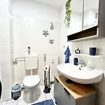 Cottbus-apartments - Blue I Privat I Wifi I Kueche *