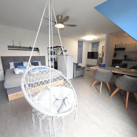 Cottbus-apartments - Blue I Privat I Wifi I Kueche 아파트 *